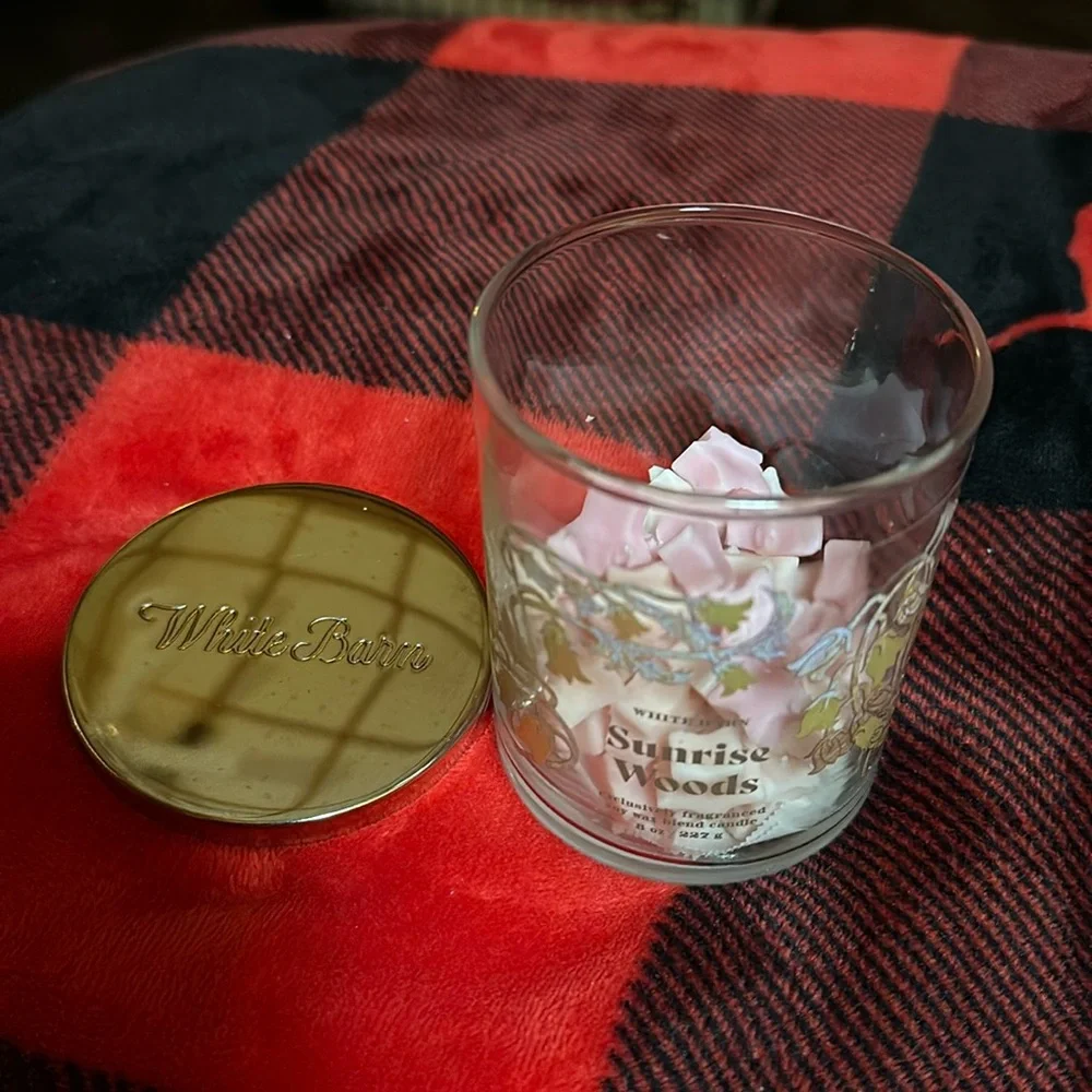 Bath & Body Works White Barn Sunrise Woods Hand Poured Wax Melts